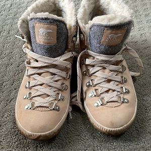 Sorel Out N About Plus Conquest Waterproof boots- W6